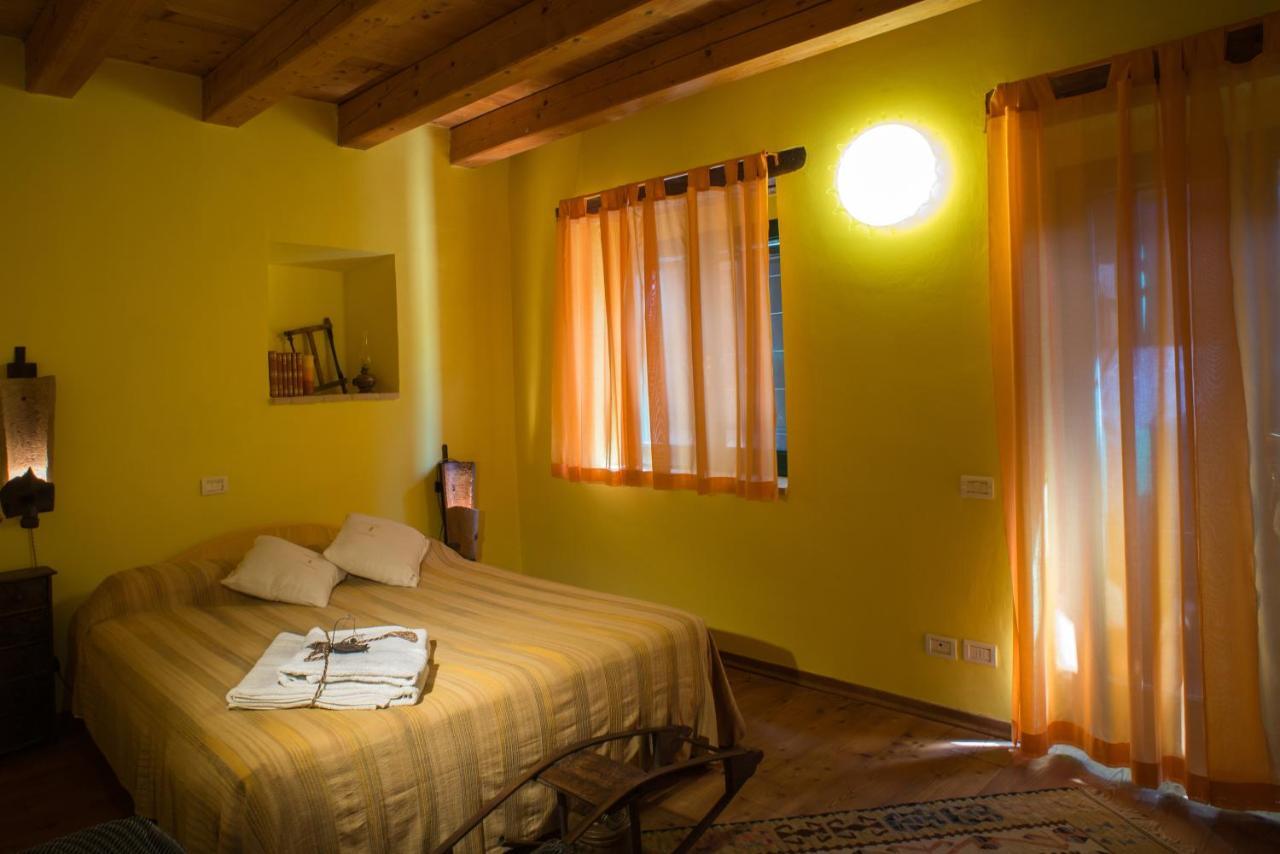 シローロ Campo Del Mare Bed & Breakfast エクステリア 写真